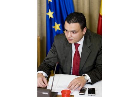 Liviu Sabău Popa a fost ales în funcţia de prim vicepreşedinte al organizaţiei de tineret PSD Bihor